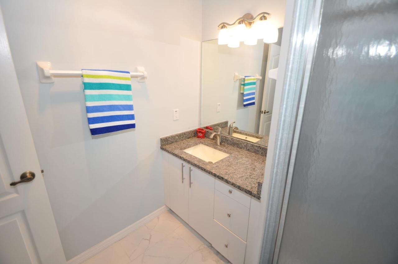 Sunset Bay Beautiful Pool Home - Bring Your Boat Or Jet Ski - Canal With Dock- Sleeps 10 - 4 Bd Palm Coast Extérieur photo